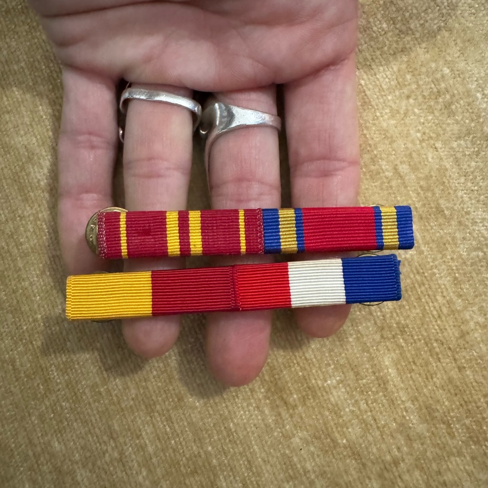 VINTAGE MILITARY PINS LISTING IS FOR BOTH
